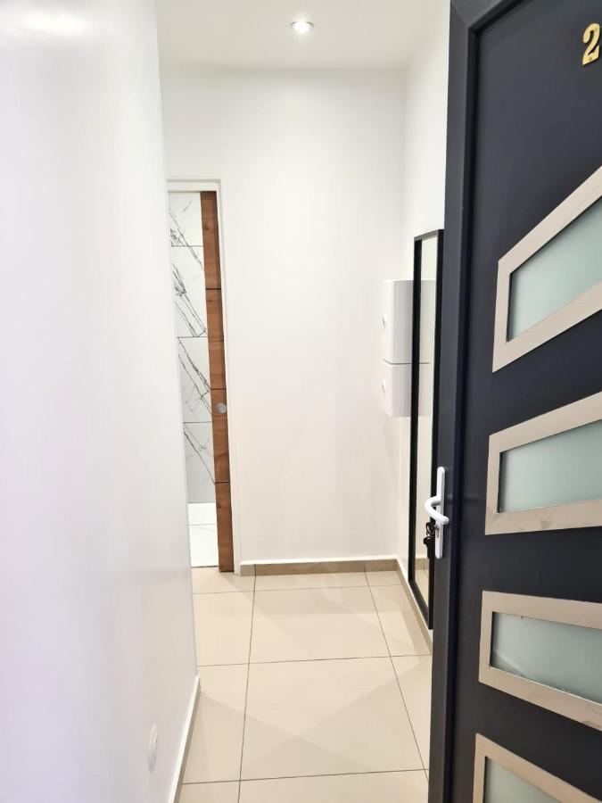 Free Sun Appart Frejus Exterior photo